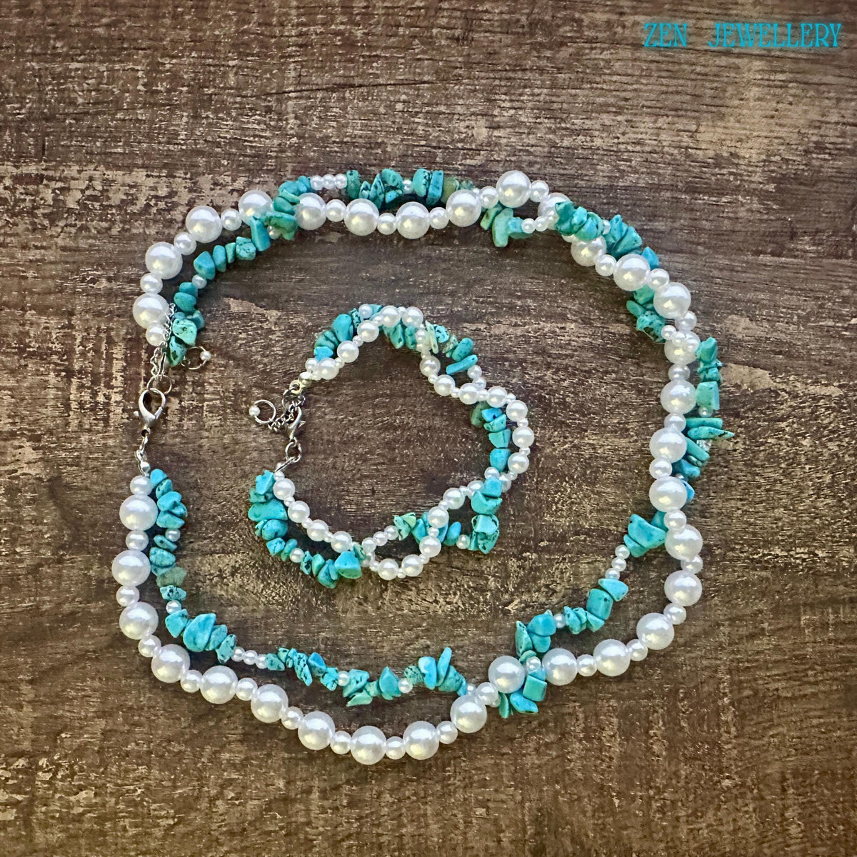 Matching bracelet placed inside necklace to show coordinated design and relative size, highlighting 20 cm bracelet length and bead consistency.