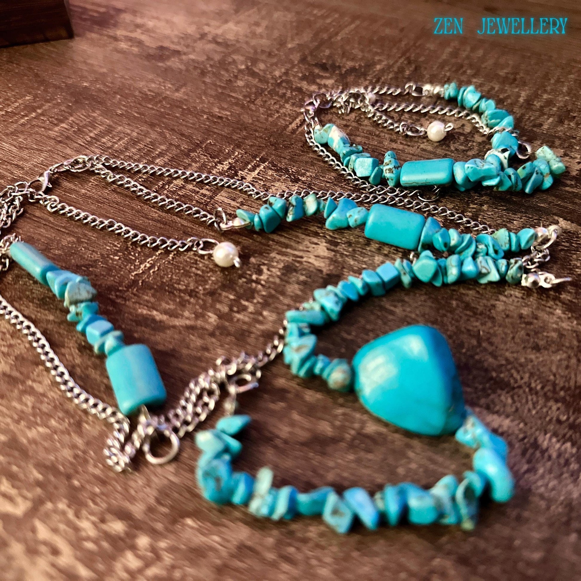 Image displaying both necklace and bracelet together for a coordinated jewellery set look, ideal for gifting or styling as a complete boho accessory.
Close-up of silver chain links reflecting light, showcasing quality finish and durability of sterling silver material.