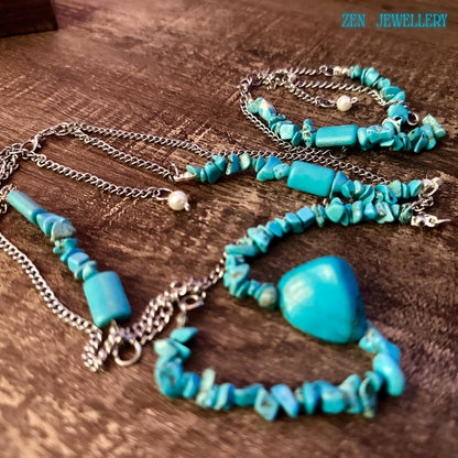 Image displaying both necklace and bracelet together for a coordinated jewellery set look, ideal for gifting or styling as a complete boho accessory.
Close-up of silver chain links reflecting light, showcasing quality finish and durability of sterling silver material.